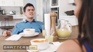 BRAZZERS - Jordi ENP Eats His Stepmom Luna Star's Homemade Soup For Lunch And Her Cunt For Dessert