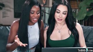 Black mother I'd like to fuck Nicole Kitt surprises her large cocked tranny GF Ariel Demure