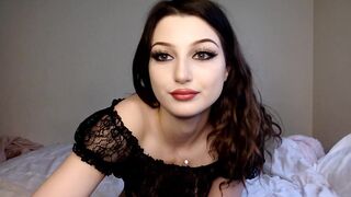 TEEN CHATURBATE CAMGIRL LIVESTREAM BEDROOM RECORDING