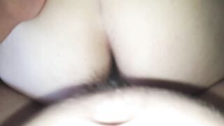 This chab sprayed hawt semen on her.