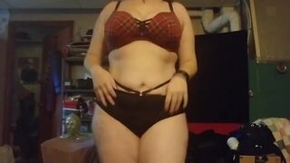 Emo hotty undresses her suit off for u