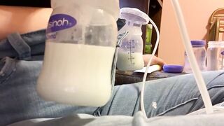 Breastmilk pump time lapse