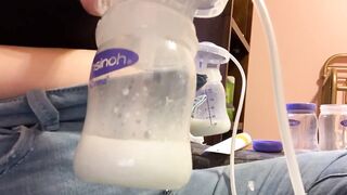 Breastmilk pump time lapse