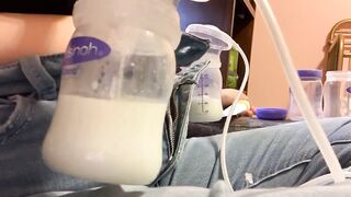 Breastmilk pump time lapse