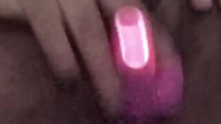 Quick toy masturbation!!