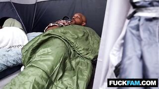 Screw-Camping