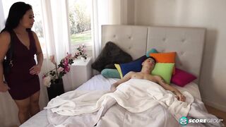 Anal in the morning with Favourable Starr