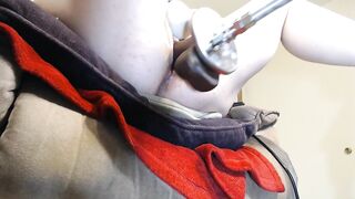 Vagina Stretched Up Close On BBC Bang Machine