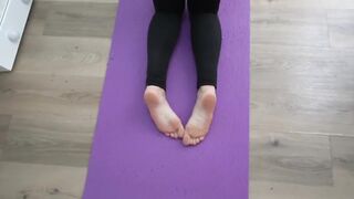 Fucking my step mamma during the time that doing yoga