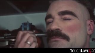 TOUGHLOVEX Bad Kittyyy reçoit le traitement Toughlove 12 min 1080p ToughLoveX46kfucking