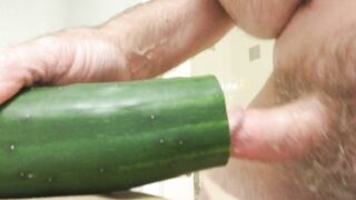 Banging a cucumber (Cum)