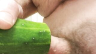 Banging a cucumber (Cum)