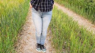 Alice - Hopeless to pee, then lost it and urinated myself in jeans and pants ;)