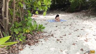 Pervert cummed on beauties during the time that they were sunbathing on a public beach